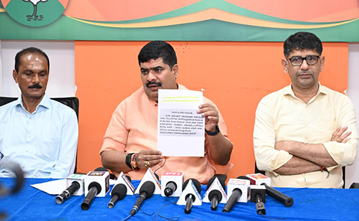 Main news Vedavyas Kamath slams MCC over suspension of birth and death certificate applications